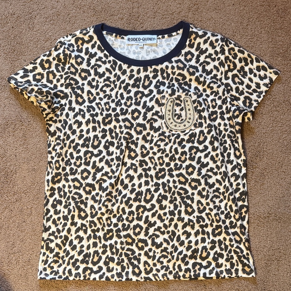 Rodeo Quincy Women’s Short Sleeve Leopard Tee - Black & Tan